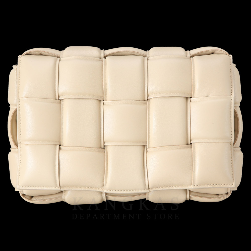 BOTTEGA VENETA(USED)보테가베네타 패딩 카세트 백